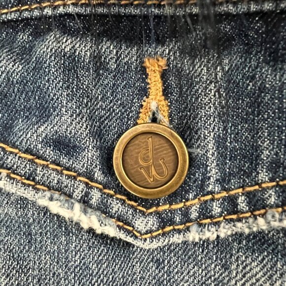 Driftwood Denim Jacket Womens Small Blue Faux Fur Collar Mob Wife Whimsigoth - Picture 8 of 11